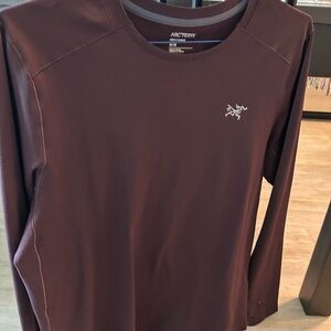 Arc'teryx Men's Long-sleeve shirt.